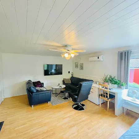 Gula Huset * Jomala